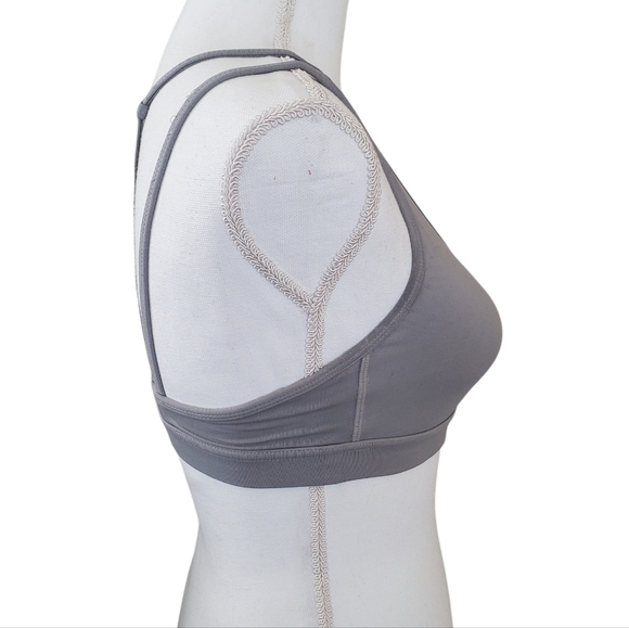 P'tula Gray Strappy Sports Bra Size Small - Picture 2 of 8